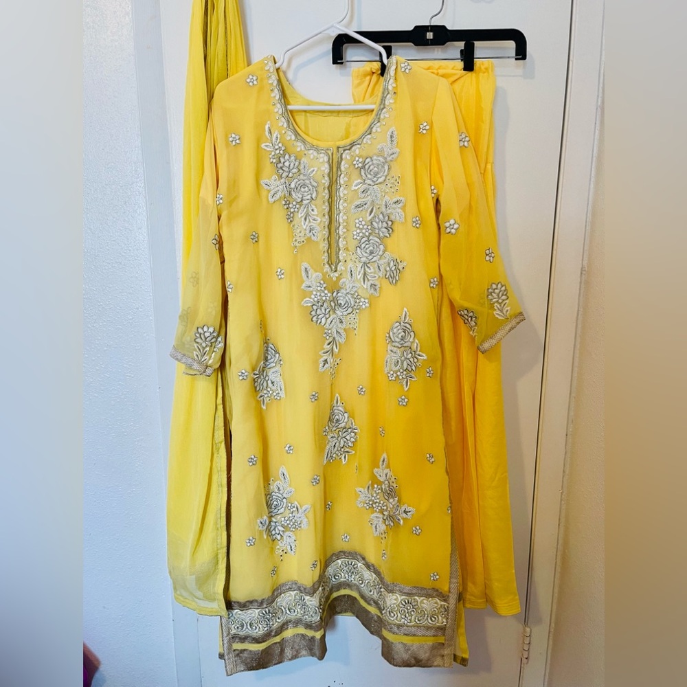 Yellow Salwar Kameez set